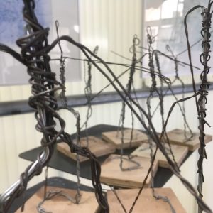 Armatuur ongeveer 25 cm hoog